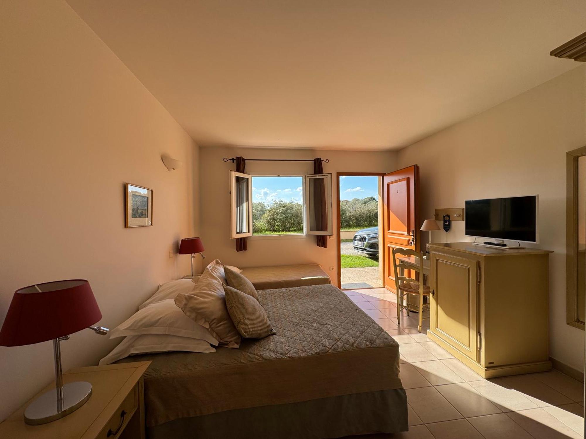 Hotel Terriciae Aux Portes De Maussane Les Alpilles Eksteriør billede